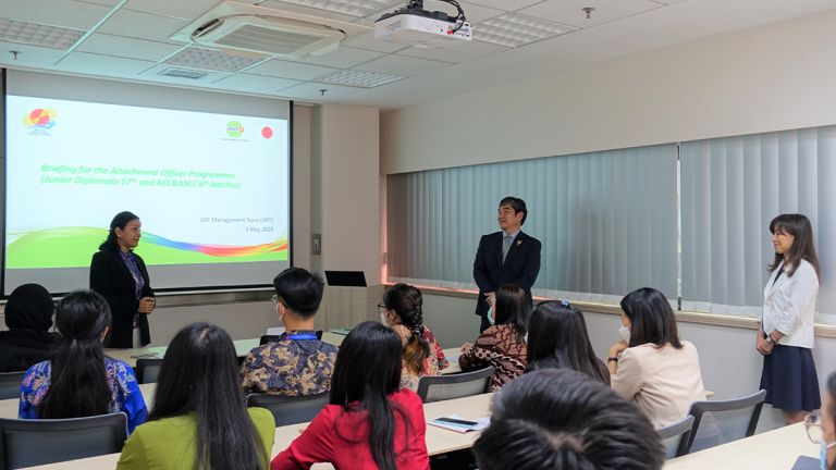 JMT Welcomes the Attachment Officers from CLMV Countries