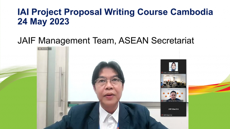 The Fourth Cycle of the Initiative for ASEAN Integration (IAI) Project Proposal Writing Training for Cambodian Officials