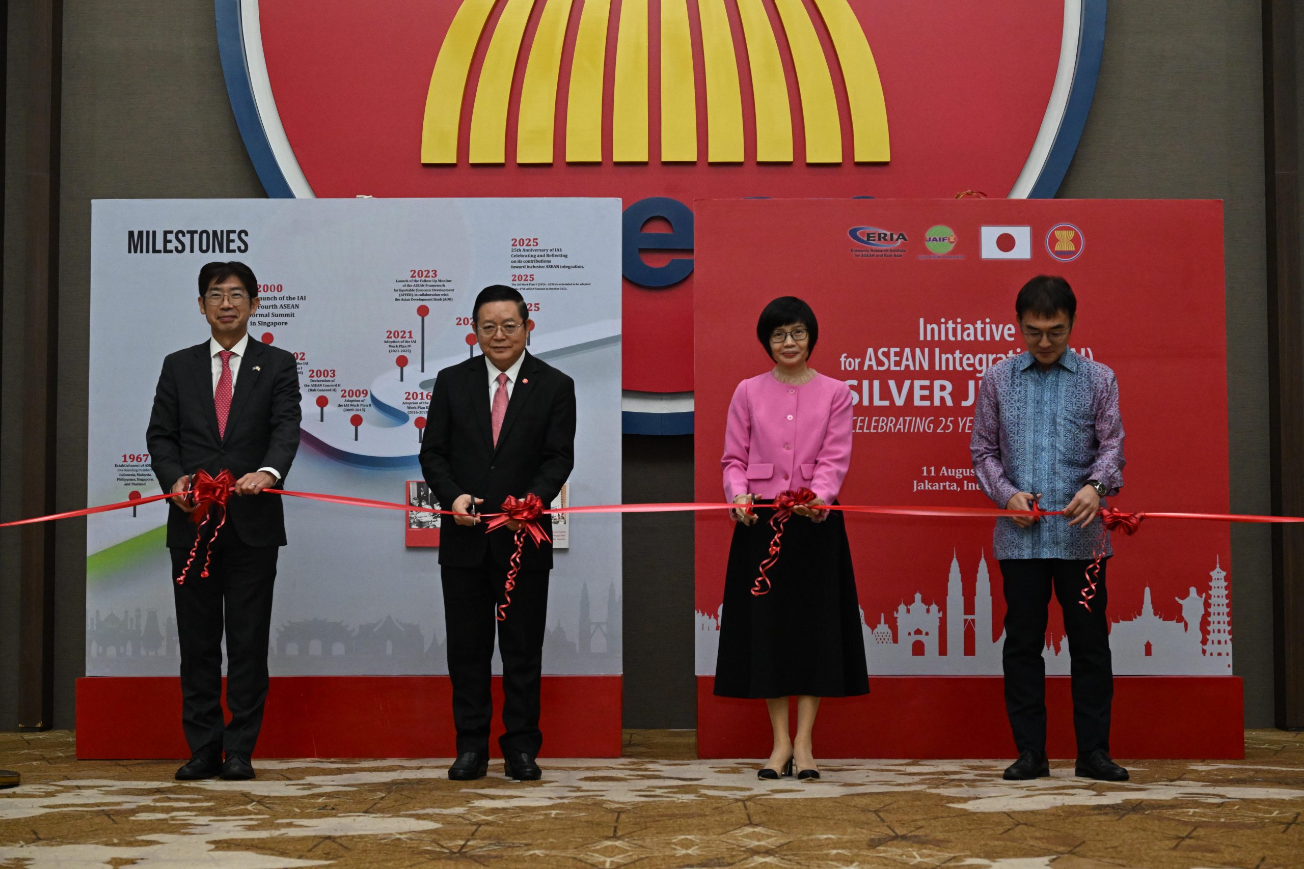 JAIF’s Support for the IAI Silver Showcase Roundtable Discussion and Exhibition on 25 Years of Integration